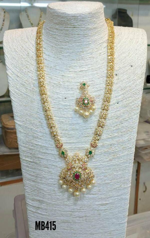Cz stone long chain with earrings